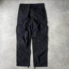 11872 カーハート パッチロゴ カーゴパンツ 黒色のサムネイル