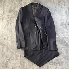 良品【ユナイテッドトウキョウ】（3,2）セットアップ スーツ　2ボタン ネイビー
