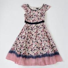 TOCCA✨ロングワンピース　ひざ丈　花柄　フラワー　フレンチスリーブ
