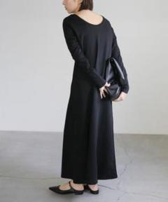 select MOCA バックUネックカットロングワンピース