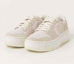 Nike ベージュ 厚底スニーカー　ジョーダン