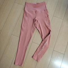 Reebok スポーツレギンス ピンク S