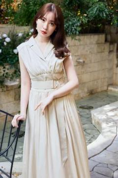 新品 Herlipto Classic Oxford Belted Dress - メルカリ