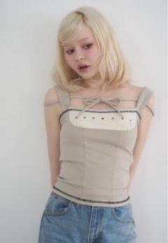 andmary Luca stitch tops beige - メルカリ