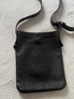 新品✨ Hender Scheme ショルダーバッグ 牛革 エンボス加工 黒 Hender Scheme(エンダースキーマ) ショルダーバッグ(メンズ