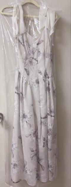 Her lip to Sunflower-Printed Midi Dress