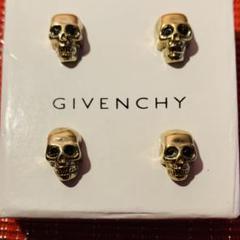 GIVENCHY マグネットピアス(両耳用)