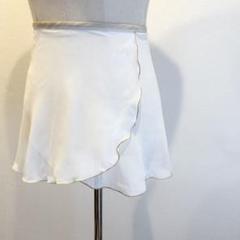 【ジュニアサイズ】ホワイト×ベージュ　バレエ巻きスカート　　バレエスカート　白