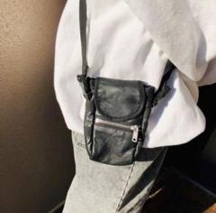 本革レザー　タグ付き新品　未使用　ミニショルダー
