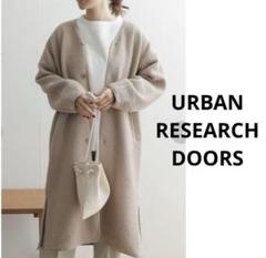 アーバンリサーチゆったりノーカラーキルティングAラインコート♪ URBAN RESEARCH DOORS（アーバンリサーチドアーズ）の「ライト