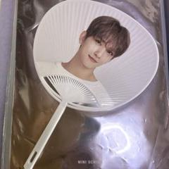 SEVENTEEN ウジ グッズ トレカ チェキ DVD うちわ アクスタ 再入荷！】 ウジ トレカAn 一部予約！】 SEVENTEEN HMV特典