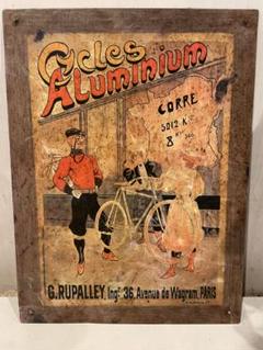 フランスの自転車メーカー「Cycles Aluminium」の古い広告看板です フランスの自転車メーカー「Cycles Aluminium」の古い広告看板