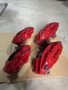 V37 400R キャリパー前後セット 日産 スカイライン（日産）V37系 キャリパーカバー 金属製