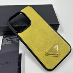 【PRADA】iPhone14pro用ケース 三角ロゴ サフィアーノレザー 黄色