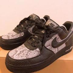 nike by you air force python