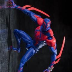 レム クリスマスVer フィギュア & スパイダーマン フィギュア 2