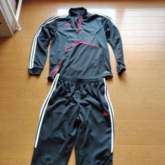 adidas ウォームアップウェア 上下セット ブラック/レッド