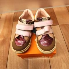 アルカ　キッズシューズ