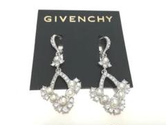 専用!最終価格!新品未使用 GIVENCHY パールつき ピアス