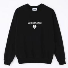 LE SSERAFIM ポップアップ コラボ スウェットシャツ トレーナー