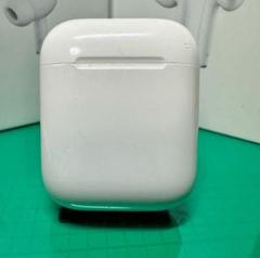 AirPods 第1世代 MMEF2J/A(未使用に近い) 2025年最新】Yahoo!オークション -airpods 第1世代 mmef2j／aの