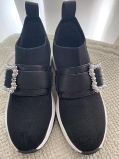 美品 ダイアナ パールバックルニットスニーカー 21.5 美品】+diana ダイアナ パールバックル ニットスニーカー 21.5