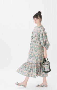 【国内正規品】 24AW 新品 TSURUbymarikooikawa Dolores ワンピ - メルカリ ワンピース