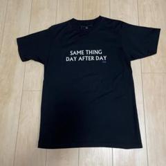 ユニフォームエクスペリメント　ロゴTシャツのサムネイル