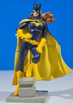 DC - ケナー製二体セット新品未使用　バットマン バットガール　全長30cm フィギュア Yahoo!オークション - 【新品未使用 】DCコミックス『DCレトロ