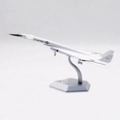 SQ Wings 1:200 ノースアメリカン XB-70 ヴァルキリー 爆撃機 SQ Wings 1:200 ノースアメリカン XB-70 ヴァルキリー 爆撃機