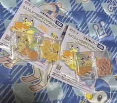 ちょこんとつながるアクリルスタンド ピカチュウ