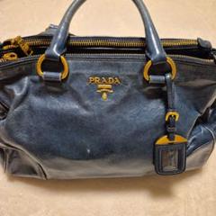国産品 売り尽くしセール】PRADA モスグリーン ハンドバッグ レザー バッグ