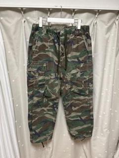 美中古品　迷彩 カーゴパンツ 4" Respect. Restore. XXLのサムネイル