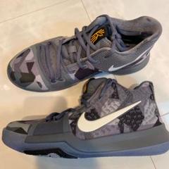 新品未使用 NIKE Kyrie 3 カイリー スニーカー 24cm