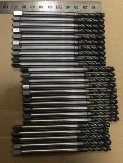 生まれのブランドで 中古osg AタップM6x 1 x100 25本セット - メルカリ メンテナンス