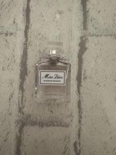 ディオール　Dior 香水　サンプルのサムネイル