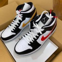 新品未使用 WMNS AIR JORDAN 1 MID