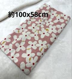 花柄生地　ハンドメイド　素材　生地　110＊58