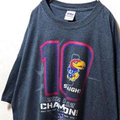 ギルダンカンザスジェイホークスBIG12デカロゴTシャツグレー灰色2XL古着