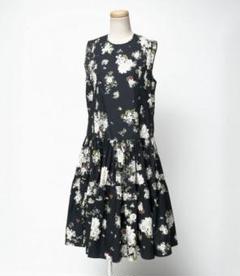 気まぐれ出品！値下げ不可・美品・N°21 フローラル柄ドレス IT38サイズ