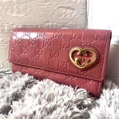 限定品】グッチ GUCCI 長財布 ラウンドジップ ストロベリー 苺