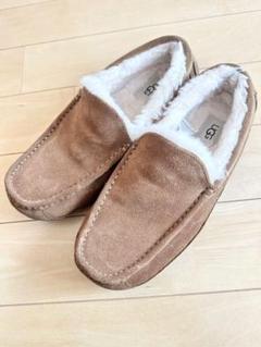 【28cm】UGG メンズ　ムートンスリッパ　 スリッポンのサムネイル