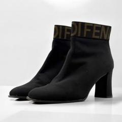 希少✨FENDI フェンディ ヒールブーツ ロゴ ブラック スエード