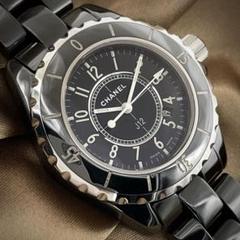 T024 シャネル J12 H0682 33mm ブラックセラミック クォーツ