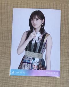 生田絵梨花 アザーカット生写真 3種セット 2025年最新】生田絵梨花 生写真の人気アイテム - メルカリ