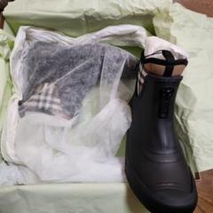 BURBERRY❤︎バーバリー❤︎FLINTON❤︎レインブーツ❤︎新品未使用❤︎38❤︎ ウィメンズ デザイナー ブーツ｜Burberry® 公式サイト
