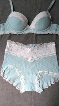 KIDBLUE ブラジャーショーツセット タグ付新品 2025年最新】KID BLUE ブラジャーショーツ(セットアップ)の人気