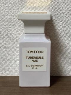 トムフォード　テュベルーズニュ　オードパルファムスプレイ　50ml aaa トムフォード テュベルーズニュ オードパルファムスプレイ 50ml