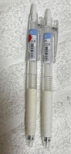 pilot ボールペン0.5 白　2本　300円以上まとめ買い100円のサムネイル