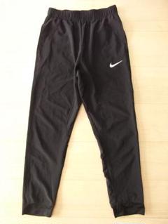 ☆NIKE☆美品 速乾素材 ストレッチパンツ/150cm